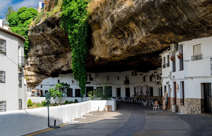 Setenil de las Bodegas, located in the province of Cádiz, is one of the most peculiar and visually stunning villages in Spain