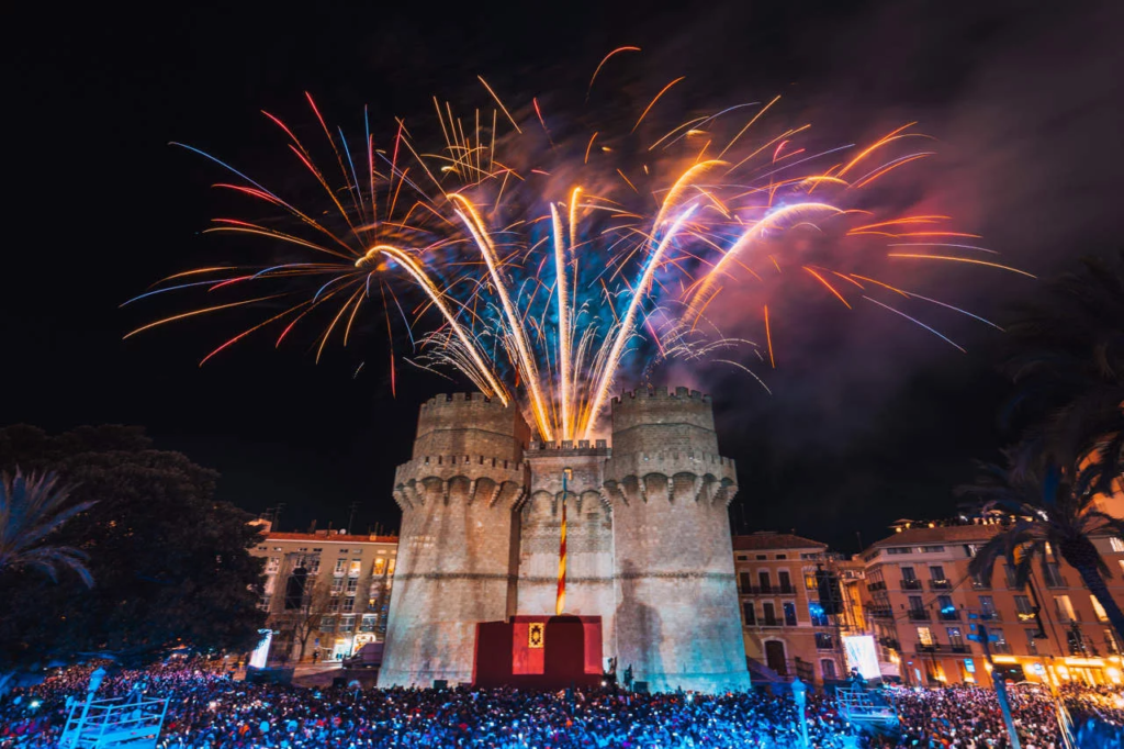 Be Prepared for Crowds: Las Fallas is a popular festival, and the streets of Valencia are packed day and night. While this adds to the festive atmosphere, it’s essential to be patient and give yourself extra time to get around. If you're planning to visit specific fallas or events, arrive early to secure a good spot.