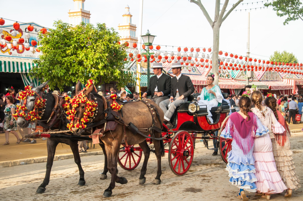 The Feria de Abril Festival usually begins on a Monday at midnight and ends the following Sunday